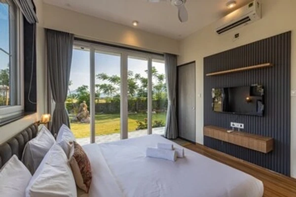 hotel with banquet hall in khandala, lonavala - elivaas nimishka 5 bhk villa with pvt pool & garden