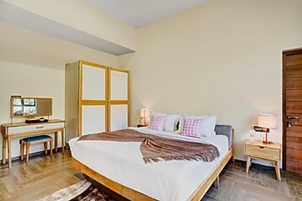 hotel in khandala, lonavala for family - elivaas villa 39 serene 6 bhk retreat with pvt pool, gaming zone & balcony