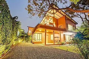 hotel with party hall in khandala, lonavala - elivaas villa 39 serene 6 bhk retreat with pvt pool, gaming zone & balcony