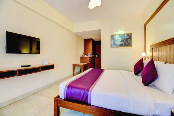 old mumbai pune road, lonavala hotel booking - vits lonavala