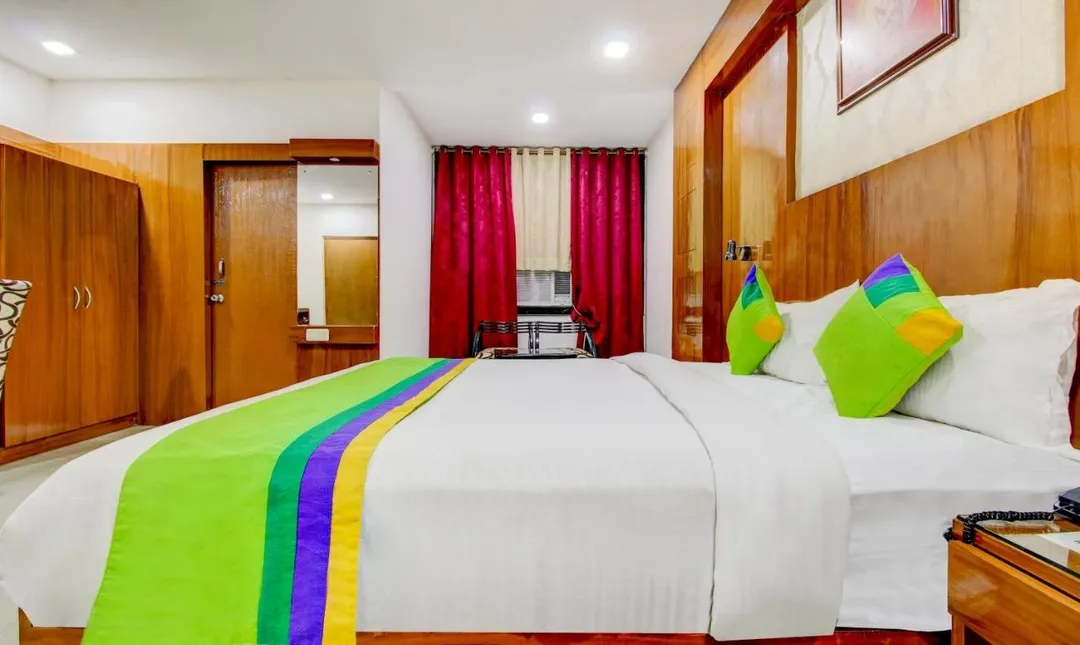 hotel stay in amanda hotel lucknow lucknow