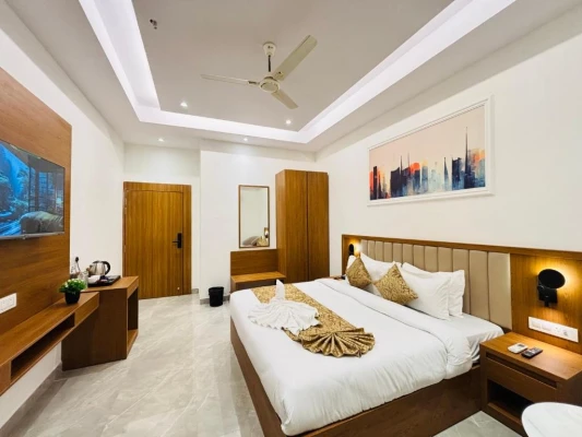 hotel in gomti nagar, lucknow for couples - arth suites lucknow gomti nagar