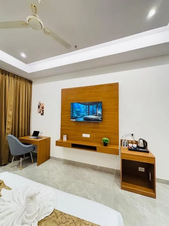 good hotels in arth suites lucknow gomti nagar lucknow