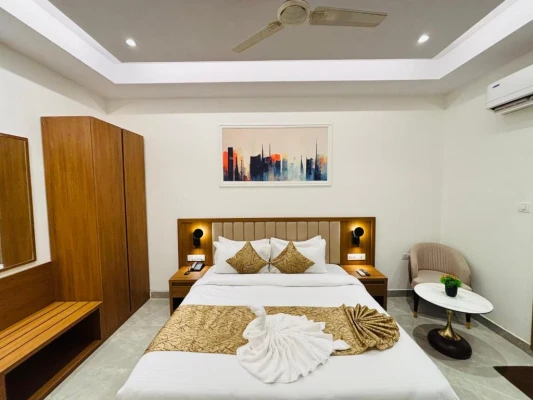 hotel with banquet hall in gomti nagar, lucknow - arth suites lucknow gomti nagar