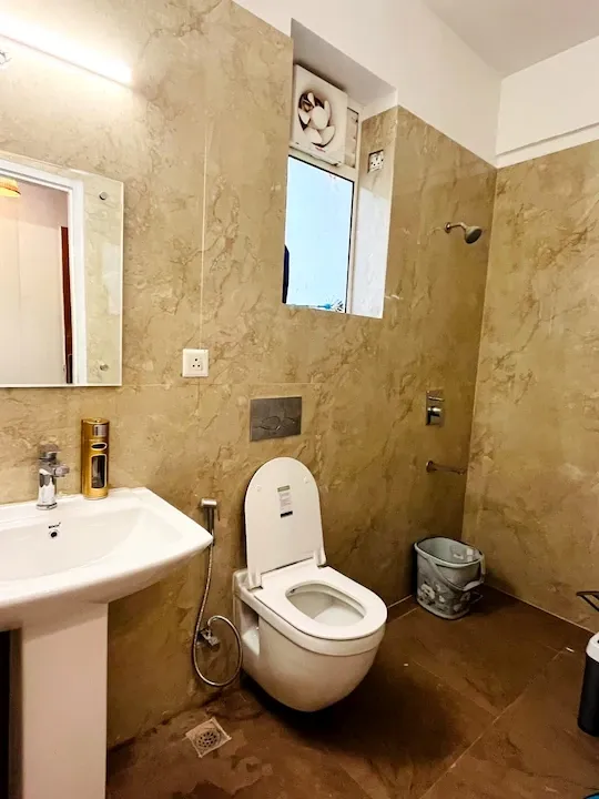 long term service apartment in gomti nagar, lucknow - dlf mypad