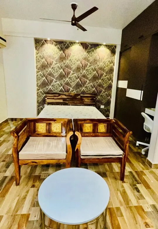 service apartment with kitchen in gomti nagar, lucknow - dlf mypad
