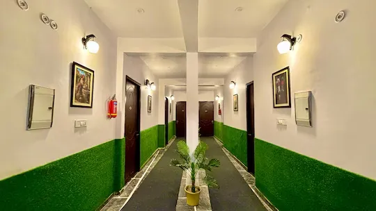 hotel near lucknow airport - hotel madhav inn