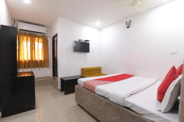 hotel with gym in charbagh, lucknow - hotel metro regency