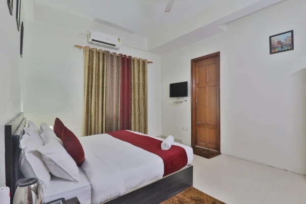 hotels for few hours in hotel o blue diamond lucknow