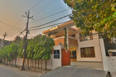 best business hotels in hotel o blue diamond lucknow