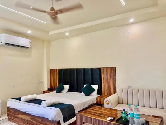 best hourly stay hotels in hotel shree krishna palace lucknow