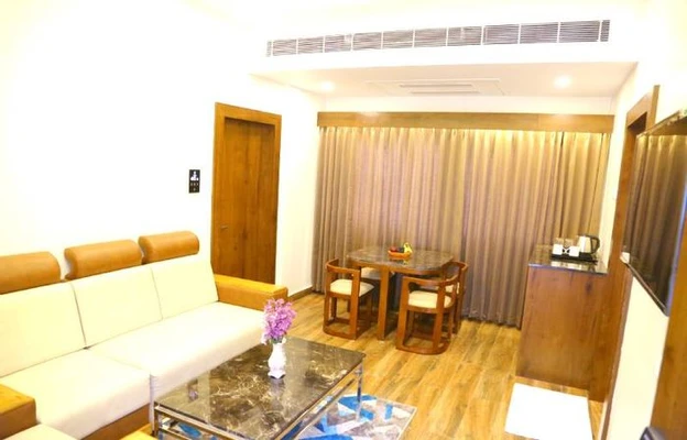 unmarried couple friendly hotels in hotel vsr grand madanapalle