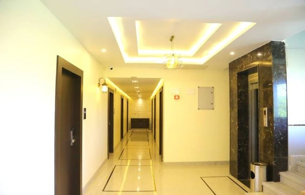 flexible hotel booking in hotel vsr grand madanapalle