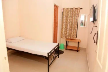 Hotel with gym in mahapupalayam, madurai - mr residency