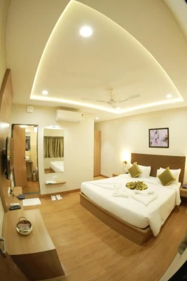 hotel with banquet hall in satara road, mahabaleshwar - the byke shanti villa mahabaleshwar