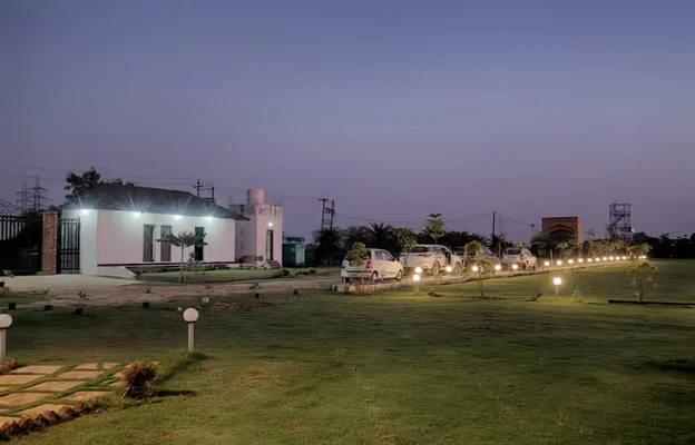 3 star Hotel in farrukhnagar, manesar - the ashoka farm manesar