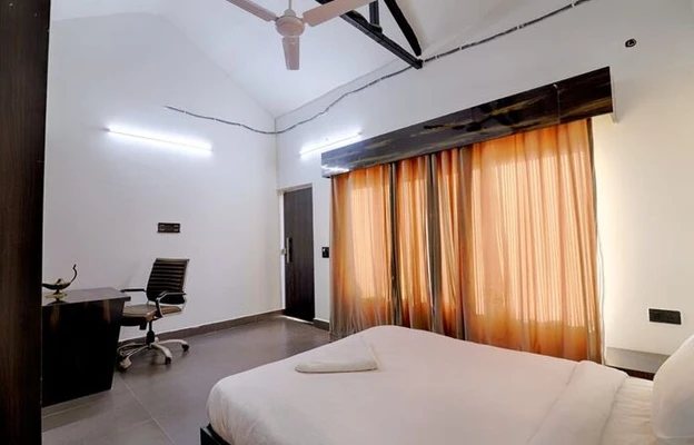 Hotel with banquet hall in farrukhnagar, manesar - the ashoka farm manesar