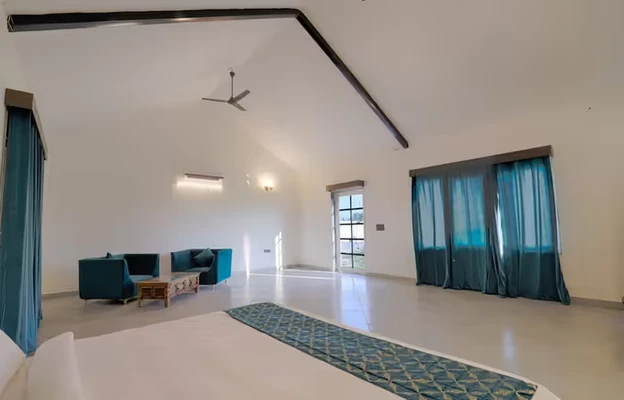 Hotel with party hall in farrukhnagar, manesar - the ashoka farm manesar