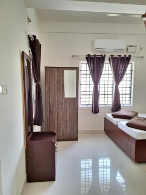 hotel with swimming pool in thokkottu, mangalore - suvarna grande