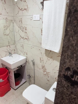 hotel near mathura railway station - hotel grand lucent mathura-vrindavan