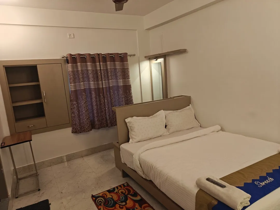 hotel near mayapur airport - hotel shreesh