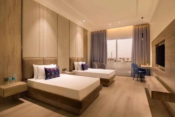 hotel in g.t road, moga for couples - keys lite by lemon tree hotels moga