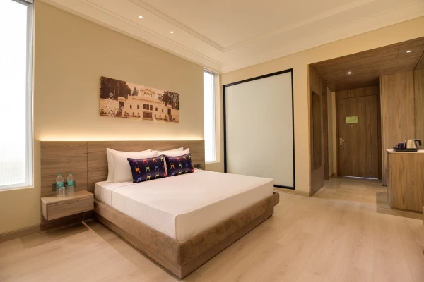 hotel with bar in g.t road, moga - keys lite by lemon tree hotels moga