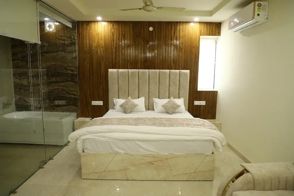 hotel with gym in sector 126, mohali - hotel ivory