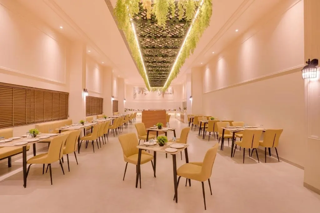 hotel near morbi airport - lemon tree hotel morbi