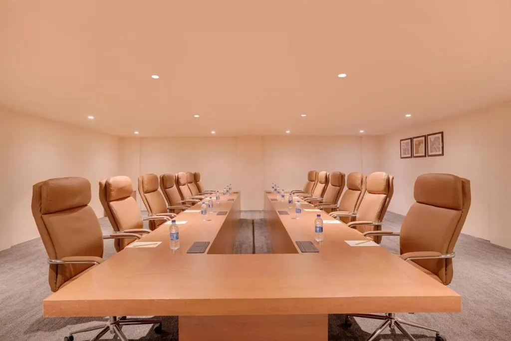 hotel with banquet hall in bela, morbi - lemon tree hotel morbi