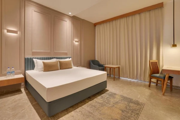 hotel in bela, morbi for couples - lemon tree hotel morbi