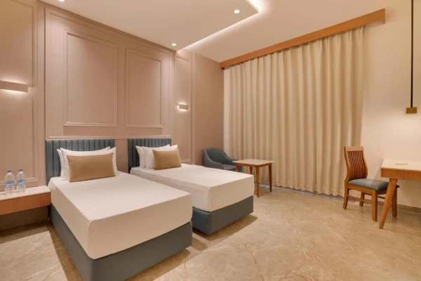 hotel with free parking in bela, morbi - lemon tree hotel morbi