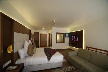 Hotel with meeting room in saliyakot road, mukteshwar - justa mukteshwar retreat & spa