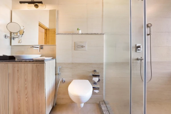 hotel with banquet hall in sunder khal, mukteshwar - lemon tree hotel mukteshwar