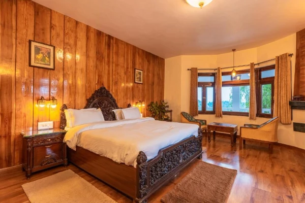 homestay in south gola range, mukteshwar with private pool - stone heritage mukteshwar
