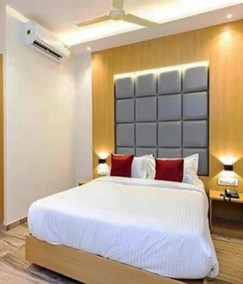 hotel with bar in andheri west, mumbai - aarti residency