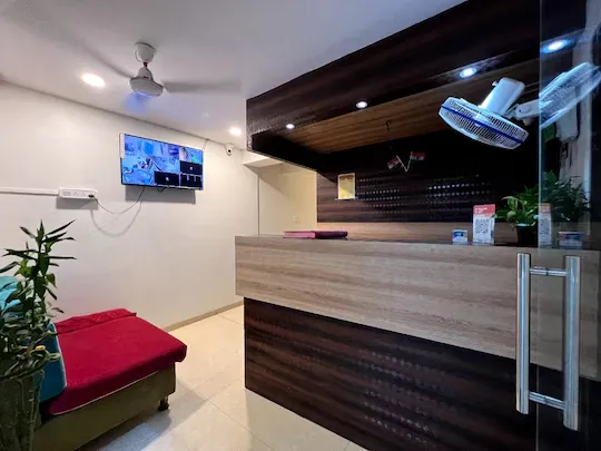 hotels for unmarried couples in ark residency mumbai