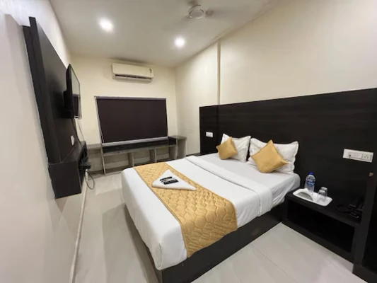 hotel with meeting room in andheri west, mumbai - ark residency