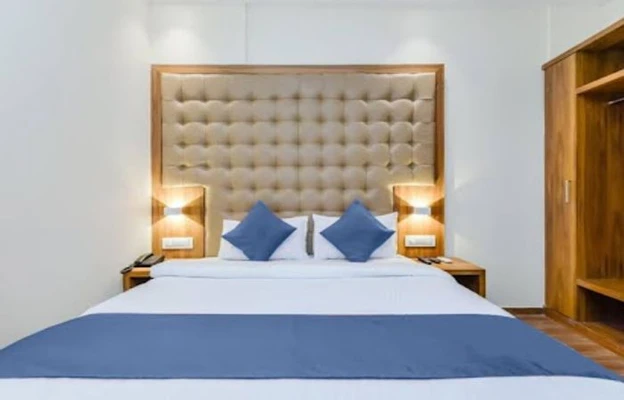 cheap hotels in art hotel mumbai
