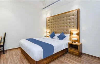 business hotels in art hotel mumbai