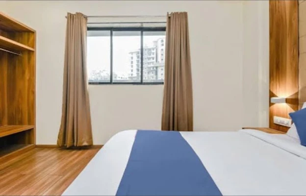best hotels in art hotel mumbai