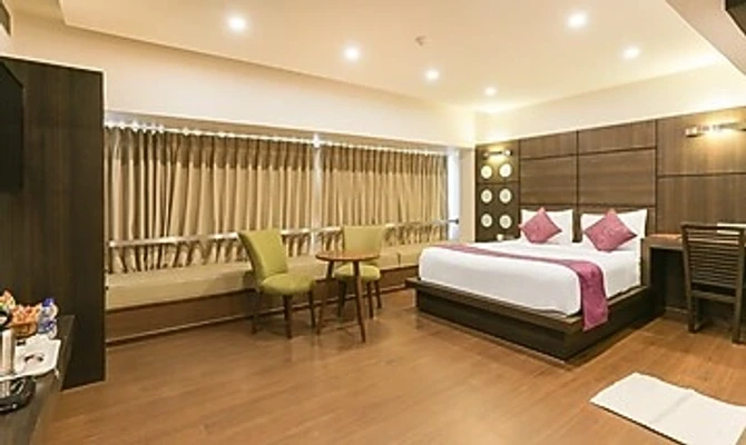 hotel near mumbai railway station - comfort inn metropolis
