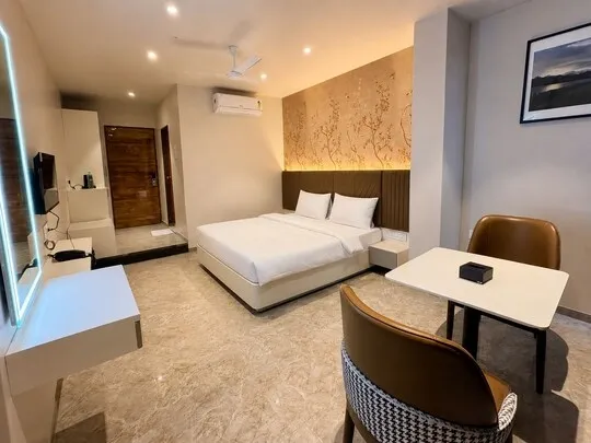 best hotels for unmarried couples in greens boutique hotel mumbai