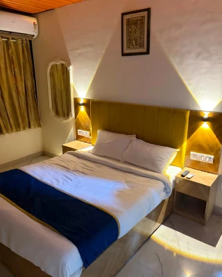 4 star hotels in hotel 7 heaven mumbai