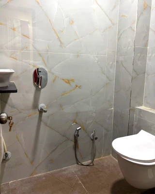 short stay hotels in hotel 7 heaven mumbai