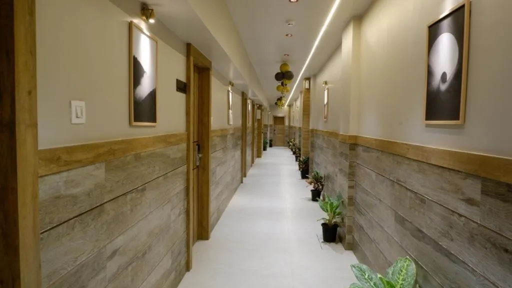 best day stay hotels in hotel amber paramount mumbai