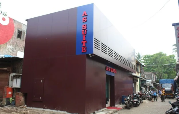 Hotel with swimming pool in andheri east, mumbai - hotel as suites