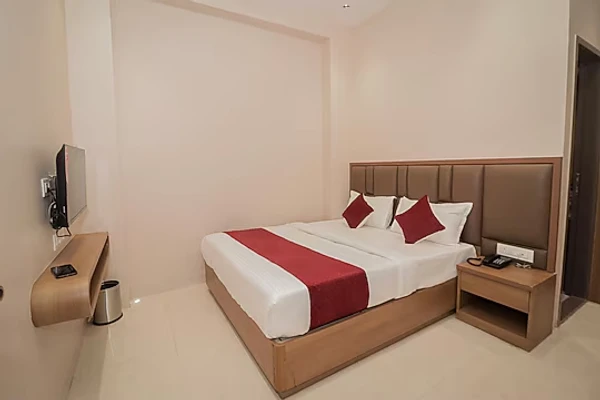 best couple hotels in hotel ascent star inn mumbai