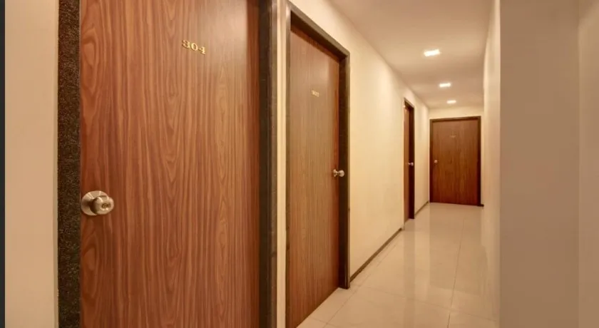 couple friendly hotels in hotel aura nest mumbai