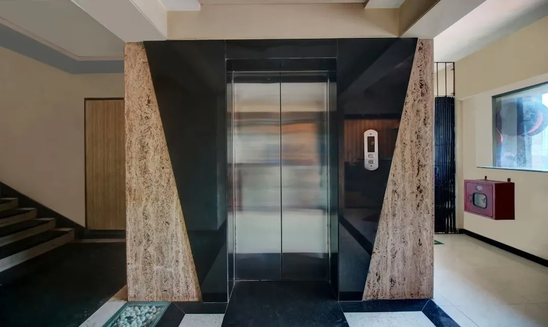 best corporate hotels in hotel aura nest mumbai